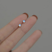 Modne male okrugle naušnice Aurora za žene Jednostavan dizajn Luksuzni mini mjesečev kamen Osobnost Vintage šarm Boho nakit