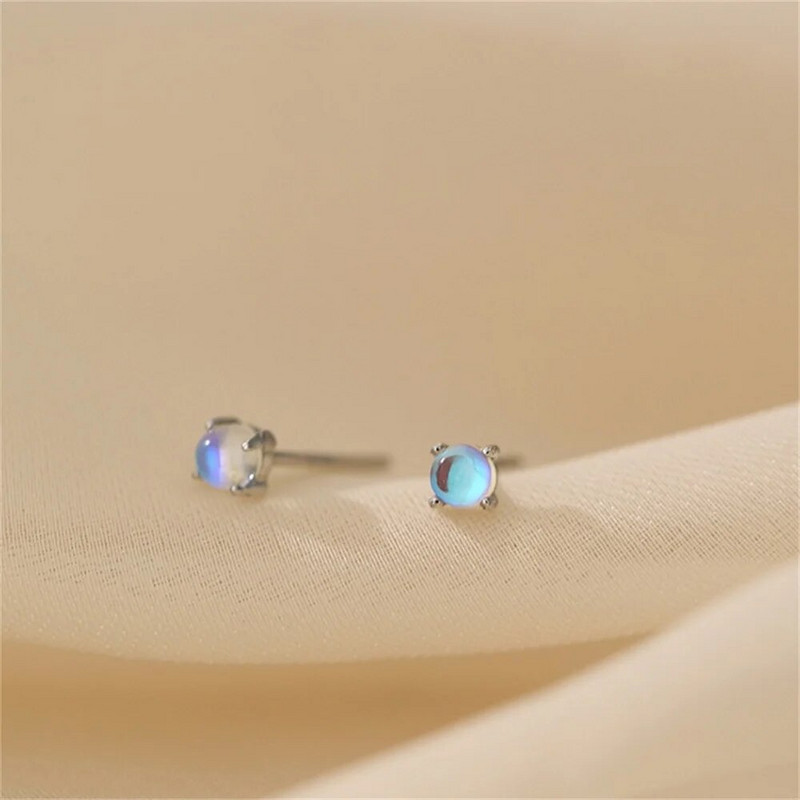 Modne male okrugle naušnice Aurora za žene Jednostavan dizajn Luksuzni mini mjesečev kamen Osobnost Vintage šarm Boho nakit