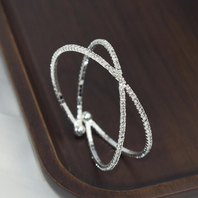 Zlatno srebrne boje vještački kamenčići narukvice za žene Kristalno vjenčanje svadba Križ izrez manžetne narukvice Narukvice Rođendanski darovi dame