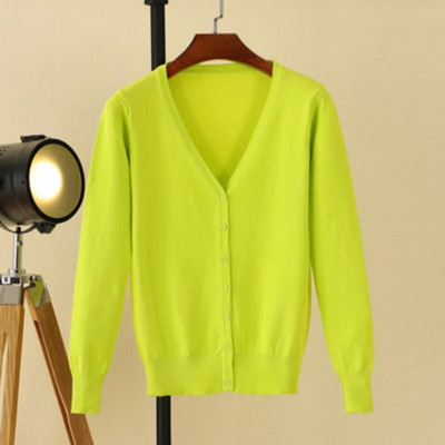 Rudens un ziemas sieviešu trikotāžas jaka 2023. gada vienkrāsains V veida kakla izgriezums ar garām piedurknēm, trikotāžas trikotāžas modes klasisks džemperis