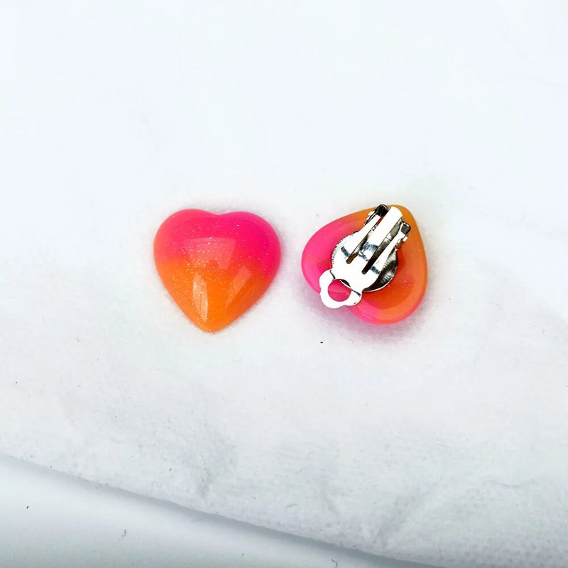 Necaurdurtas sieviešu rotaslietas ar sveķiem Liels sirds klips uz auskariem bez pīrsinga Sieviešu auss aproces auskars klipsy na uszy