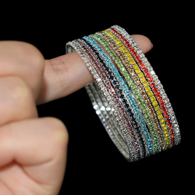 Izvrsna vjenčana narukvica za vjenčanje, narukvica od kristala u boji, ženska višeslojna okrugla narukvica za ruku Zlatna i srebrna otvorena narukvica Poklon