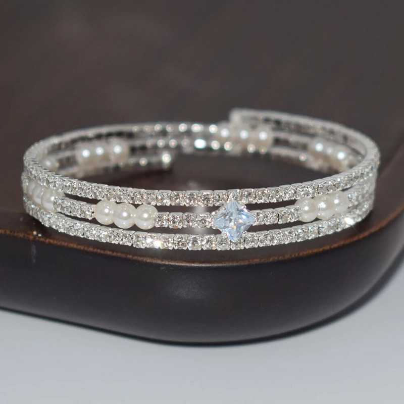 Luksuzna narukvica s manžetom od cirkona i bisera za žene Izvrsna geometrija od kamenčića Višeslojni elegantni dodaci Modni nakit