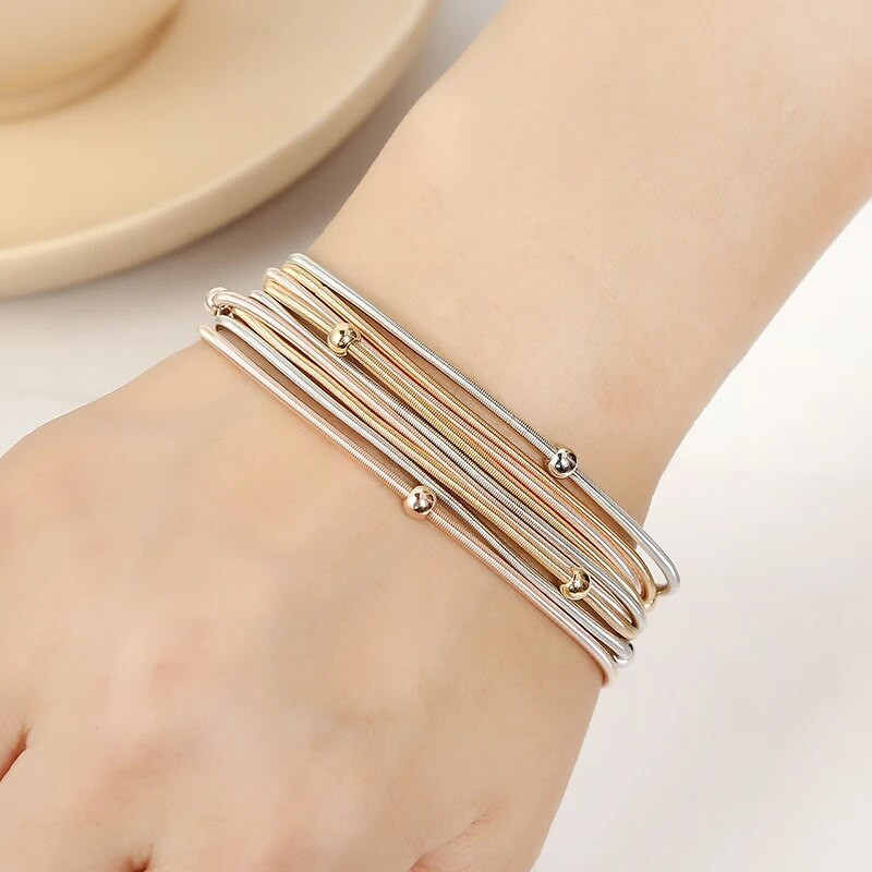 Izmērs 1,7 mm, apkārtmērs 19 cm Metāla pavasara rotaslietas Modes klasiskas sieviešu dāvanas Mini jauki gludas bumbas jauktas krāsas pavasara rokassprādze