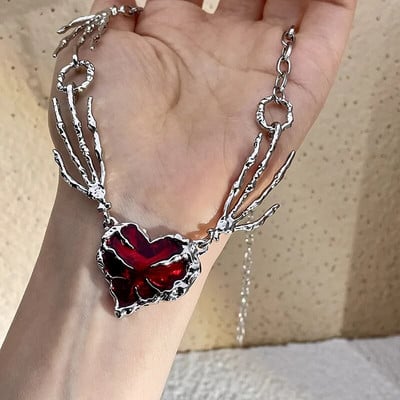 Готическо червено прасковено сърце с висулка Колие Sliver Ghost Claw Love Short Choker Punk Exaggerated Clavicle Chain For Women Jewelry