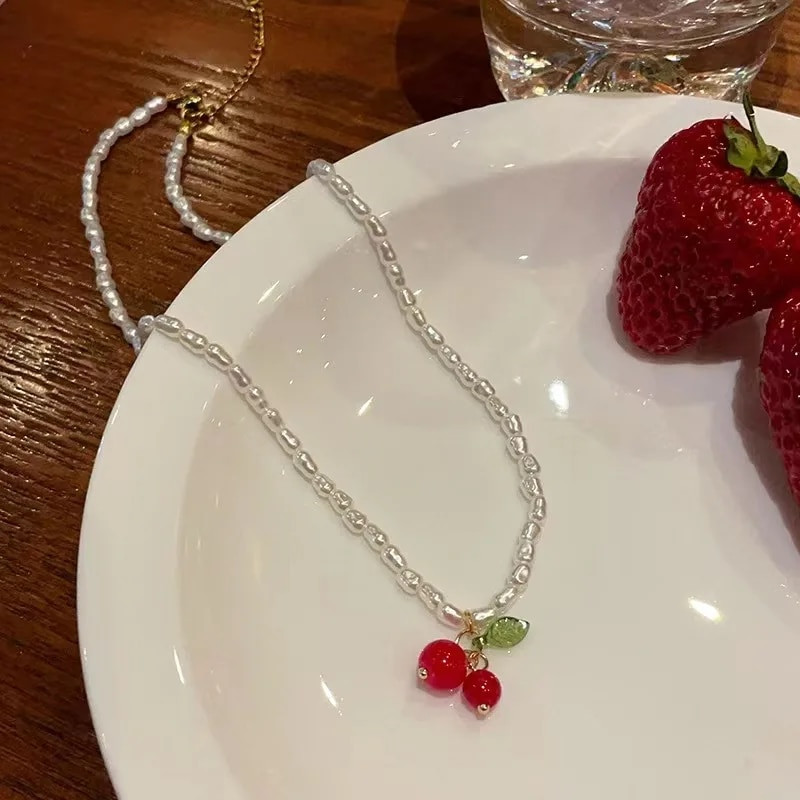 Χαριτωμένο κολιέ με μαργαριτάρια κεράσι για γυναίκες Μπαρόκ μαργαριτάρι κολιέ με αλυσίδα γιακά κολιέ για κορίτσια Αλυσίδες λαιμού δήλωση Choker κοσμήματα