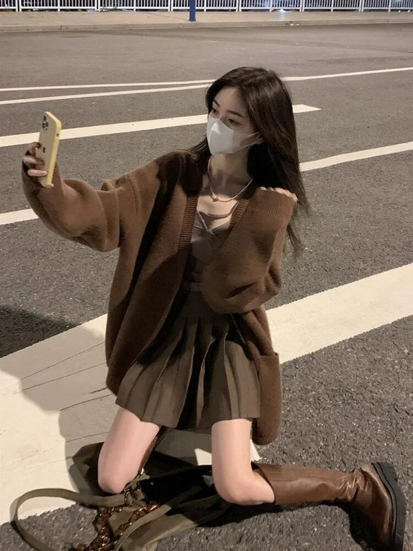 Sieviešu haki krāsas jaka Džemperi Baggy Pure Color Streetwear Korejiešu modes Кардиган Женский Eleganta Girlish Retro Japāņu Stilīgs