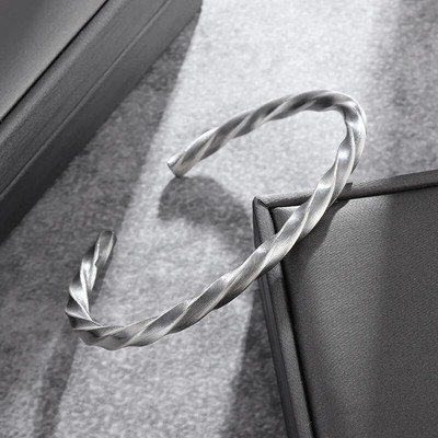 Ρετρό Ασημί Χρώμα Απλό Ρυθμιζόμενο Πλεκτό Βραχιόλι σε σχήμα C κατάλληλο για μοντέρνα casual κοσμήματα ανδρών και γυναικών