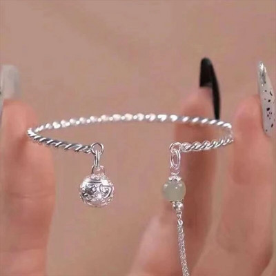 Vintage karkötő szél tiszta víz zöld utánzat jáde kalcedon nyitó Dingdang karkötő női csengő édes ékszer ajándék