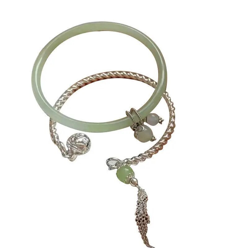 Vintage karkötő szél tiszta víz zöld utánzat jáde kalcedon nyitó Dingdang karkötő női csengő édes ékszer ajándék