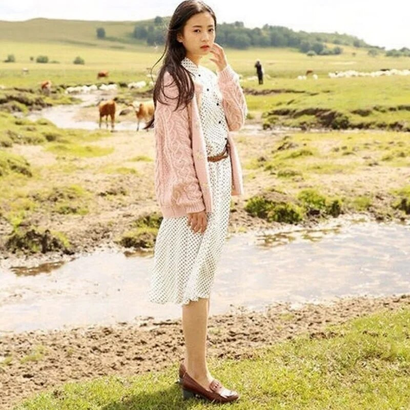 Sieviešu džemperi ar garām piedurknēm ar O veida kakla izgriezumu, brīvi pieguļoši brīvā laika pavadīšanas piederumi, rudens ikdienas mīksts, salds korejiešu stila studentu jakas.