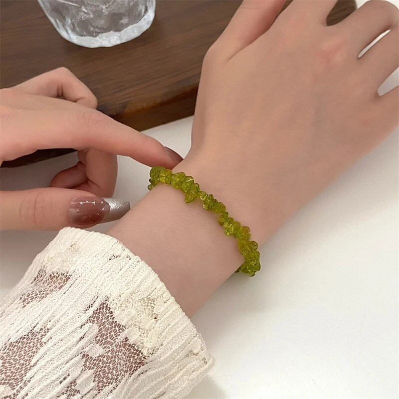 Neregulāras krāsas dabīgā kristāla akmens rokassprādze Sieviešu modes rotaslietas ballīte dzimšanas dienas dāvana draudzība pārim rokassprādzes komplekts