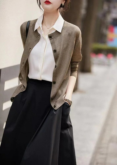 Pavasario ir rudens moteriškas megztinis megztinis iš vilnos V formos kaklo džemperis su viena krūtine, paprastas plonas moteriškas baltas juodas kratinys