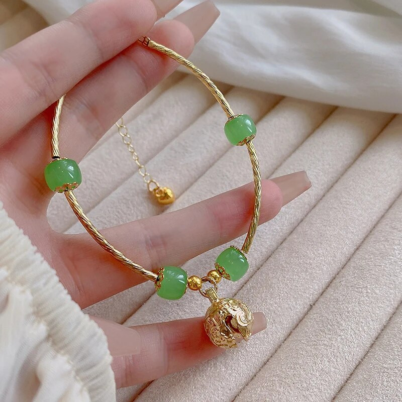 Soli pa solim zvana rokassprādze sievietēm gaiša, grezna retro nefrīta zaļa rokassprādze modes stila rotaslietas dāvana