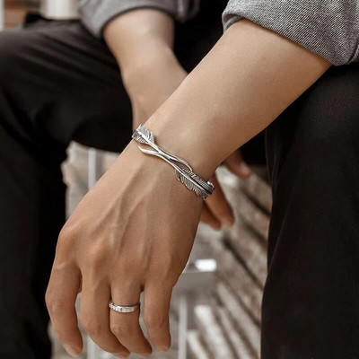 Klasisks retro dizains sudraba krāsas metāla savīti atvērta rokassprādze Vīriešu ikdienas personības riteņbraukšanas ballītes aksesuāri dāvana