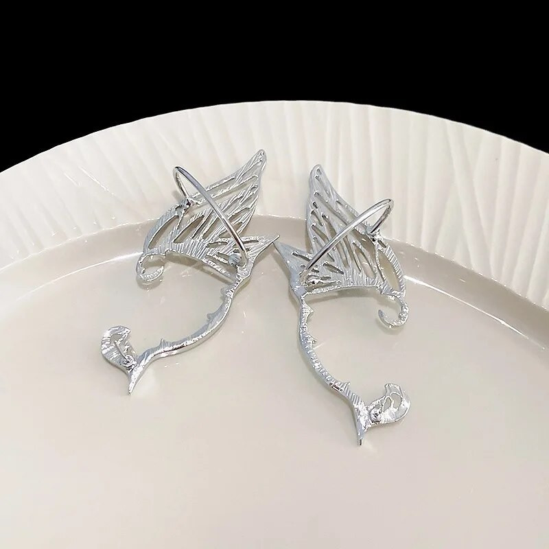 Modes Punk Butterfly Elf Ear Clip 2023 Moderna dizaina šķidra metāla spārna auss manžetes pīrsings auskari sievietēm meitenēm rotaslietas