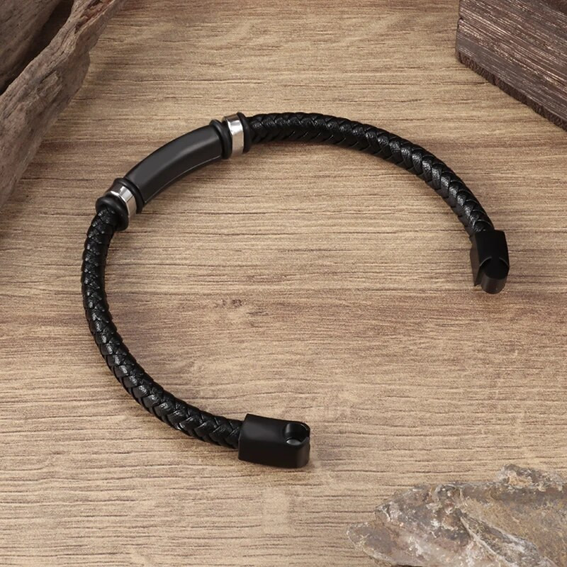 Modes karstā izpārdošana Augstas kvalitātes ādas rokassprādzes aksesuāri, 3 krāsu pītas rokassprādzes, retro stila, moderna vīriešu dzimšanas dienas dāvana