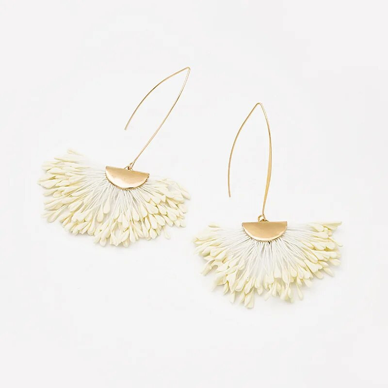 Boho sektori lilledega loomingulised kõrvarõngad naistele Moeavaldused Rippuvad disaineri naise kõrvarõngad Boheemlaslikud elegantsed peoehted