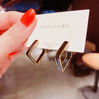 Vintage balti melni emaljas kvadrātveida auskari sievietēm temperaments salda tendence ģeometrija auss modes rotaslietas meitenei