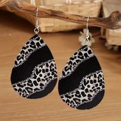 1 Pāris Bohēmijas modes stila PU ādas auskari ar leoparda apdruku Vīriešu un sieviešu ikdienas valkāšanai ausu rotaslietas Radoša personība