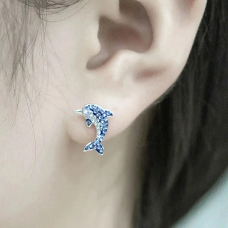 Naujo prabangaus dizaino mėlyni krištoliniai delfinų auskarai, skirti moterims mergaičių sužadėtuvių gimtadienio jubiliejaus dovanoms estetiniai papuošalai