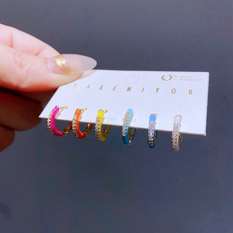 Naujo dizaino 6 vnt. daugiaspalviai CZ Crystal Huggie Hoop auskarų rinkinys Madingi moteriški vakarėlių papuošalai