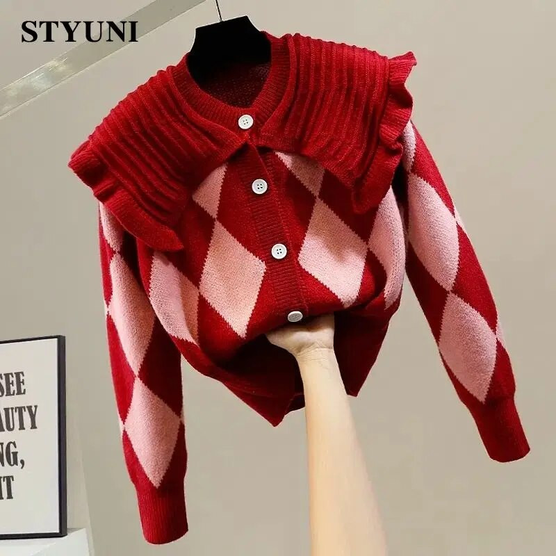 Peter Pen Collar Patchwork Argyle Vinatge akrila trikotāžas sieviešu jaka ar garām piedurknēm, vienrindas sieviešu ziemas džemperi