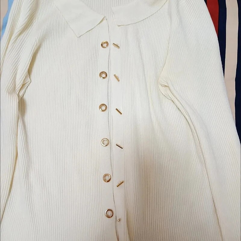 Tavaszi őszi pólógallér Ot Button vékony kötött pulóver, egyszínű, egyszerű dizájner női felső, laza, hosszú ujjú pulóver