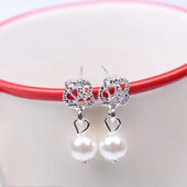 Uus mood Lihtsad väikesed värsked lilled pärlite imitatsiooniga kõrvarõngad Naistele Tüdruk Aksessuaarid ehete hulgimüük