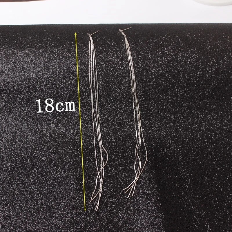 Νέα μόδα Σούπερ μακριά φούντα κρεμαστά σκουλαρίκια για γυναίκες Ασημί χρώμα ιδιοσυγκρασίας Μινιμαλιστική γραμμή αυτιών Νυφικά κοσμήματα γάμου