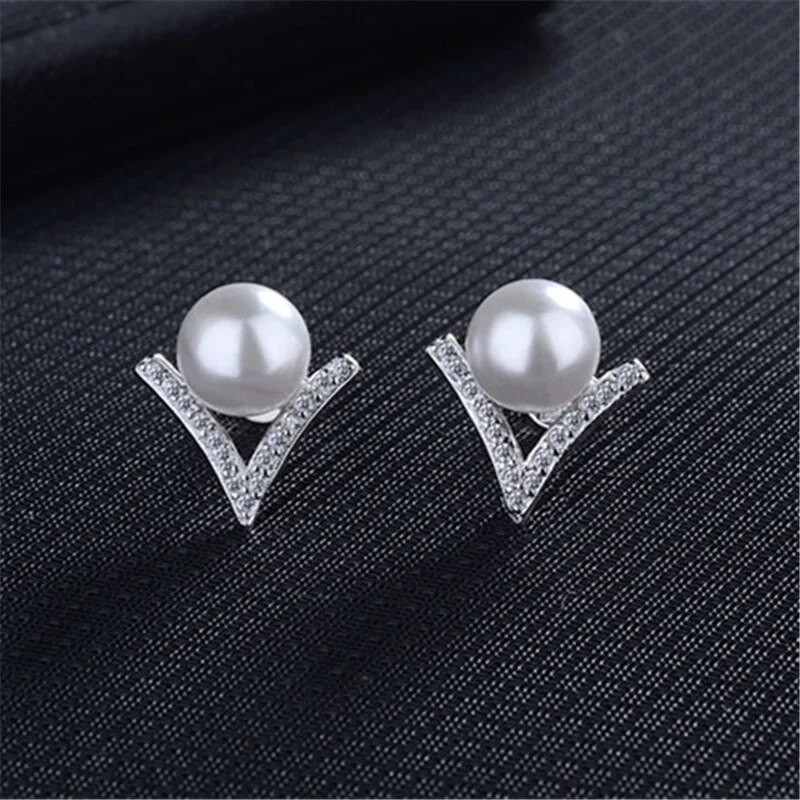 Luksusa radoši V-veida trīsstūra formas pērļu auskari sievietēm Vintage Statement auskari Rotaslietas Pendientes Mujer