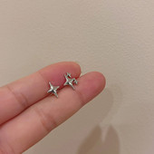 Sweet Cool Y2k Aksesuāri Cute Star Pentagram Stud Stud Auskari Spīdīgs Rhinestone Lucky Star Moon Auskari sievietēm Korejiešu rotaslietas