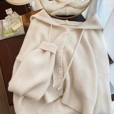 Lucyever rudens ziemas adīti džemperi ar kapuci sievietēm ikdienišķi brīvi vienrindu džemperi, sievietes Harajuku savvaļas īsie trikotāžas izstrādājumi