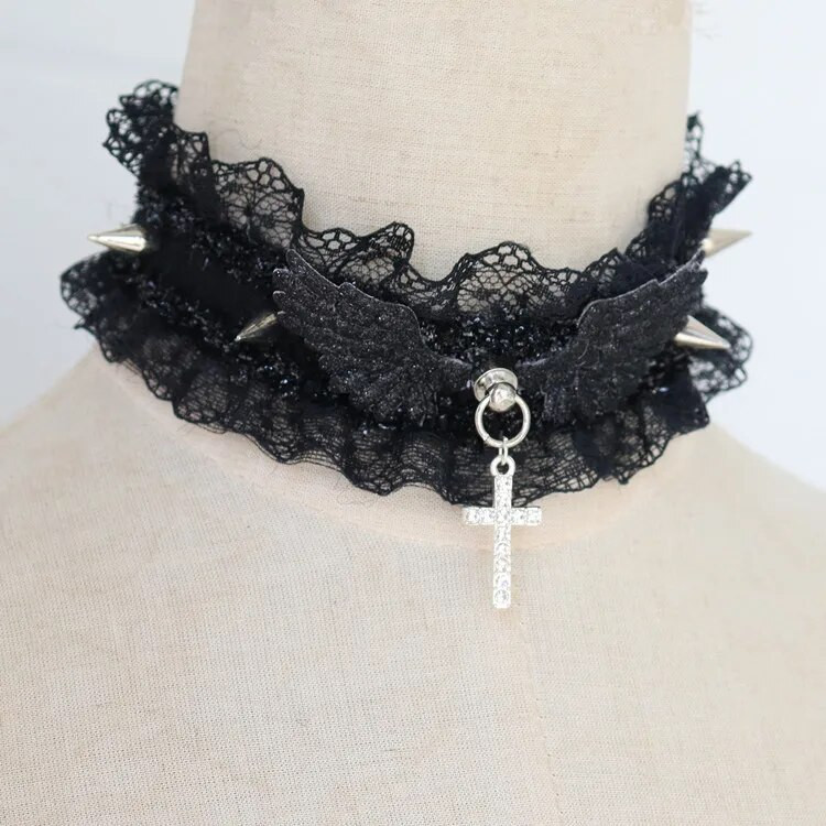 Gothic panku mežģīņu Heart Choker kaklarota sievietēm, meitenēm, kniedes eņģelis, spārna apkakle, kaklarota roka rotaslietas dāvanas ballīšu kaklarota