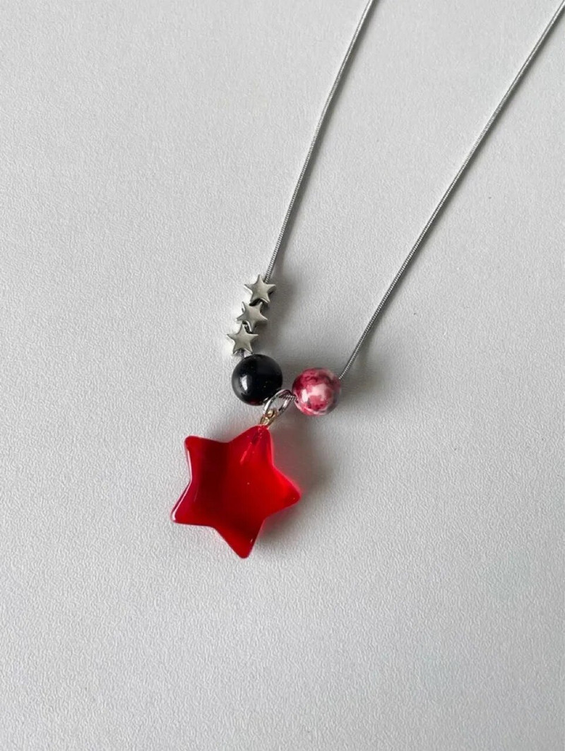 Minimalistiniai vintažiniai spalvingi akmens žvaigždžių pakabukai korėjiečių mados kaklo papuošalai moteriški Y2k karoliukai gyvatės grandinėlės karoliai moterims papuošalai