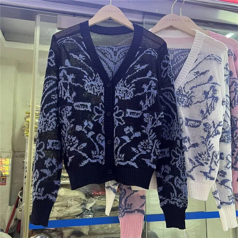 Pavasara rudens ziedu žakarda džemperis Sieviešu jaka ar V veida kakla izgriezumu garām piedurknēm gadījuma elegants trikotāžas jakas Kašmira skrejceļa virsdrēbes I996