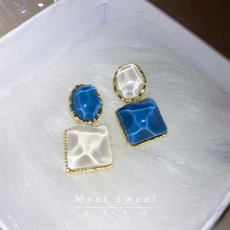 Asimetriski auskari kvadrātveida baroka saldūdens zilā un baltā kristāla auskari sievietēm 2023. gada grezni korejiešu aksesuāri