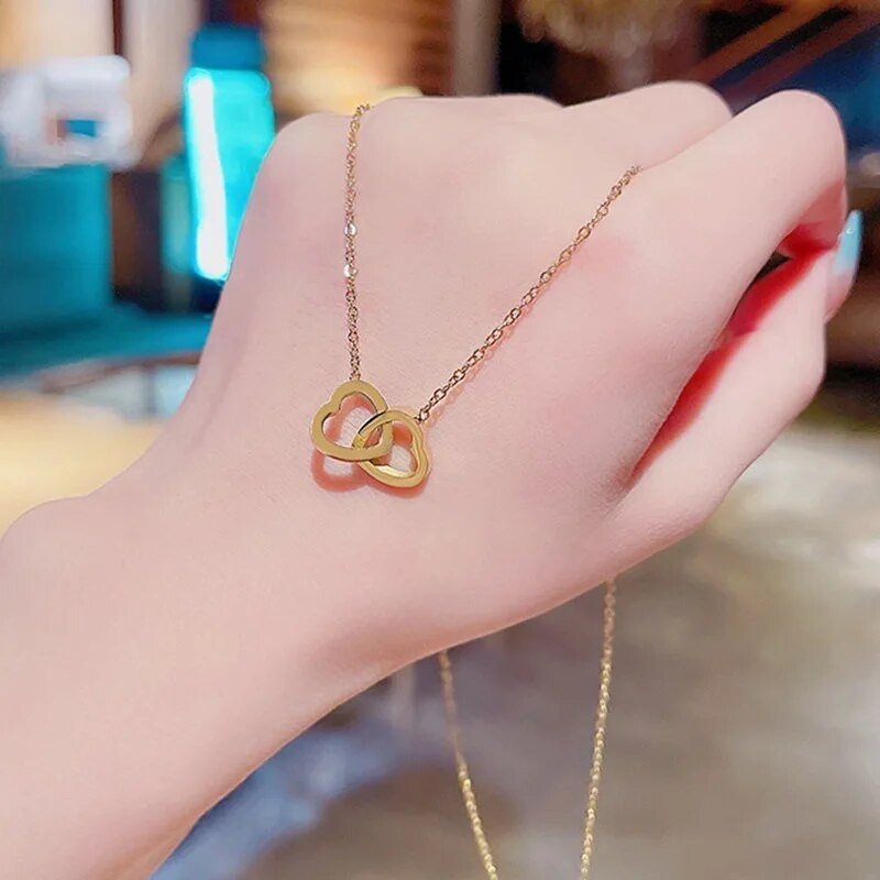 Naujos Europos ir Amerikos mados prabangios taurios dvigubos meilės karoliai, moterų ir papuošalų banketų vakarėlis, poros dovanų minėjimas