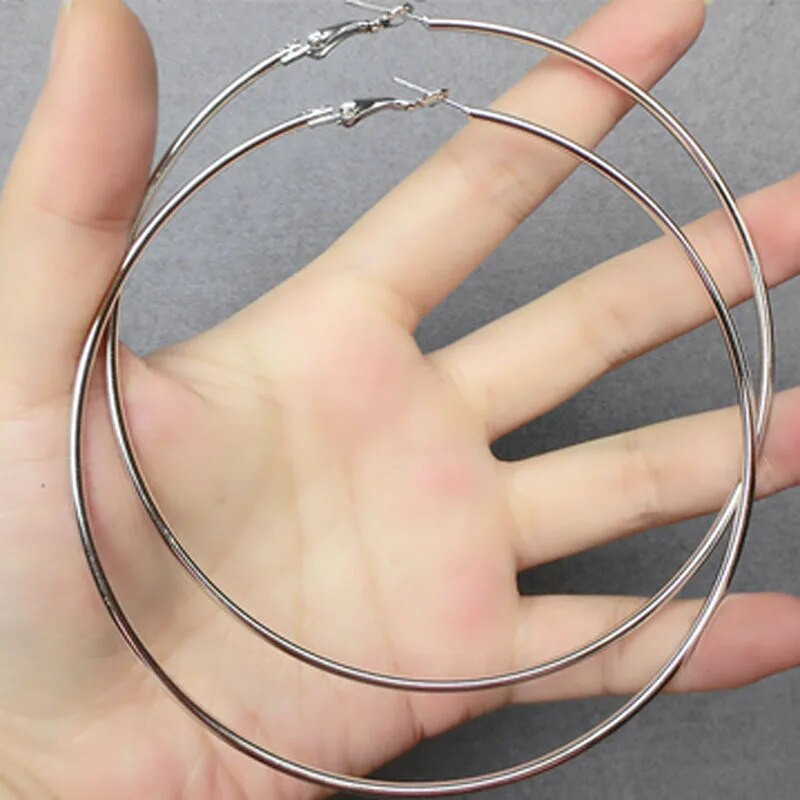 Modes pārspīlēti 12 cm īpaši lieli stīpas auskari gludi, lieli apļveida auskari sievietēm Statement rotaslietas.