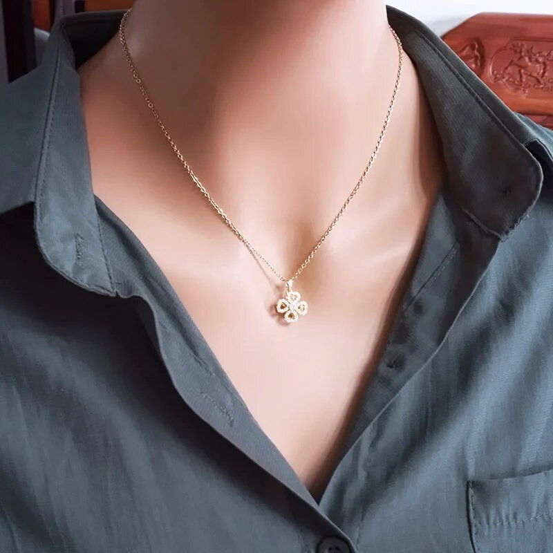 Peen moodne kahekihiline 360° pöörleva südamega neljalehelise ristiku kaelakee naistele loova õnnega vasest mikroinkrusteeritud ehted