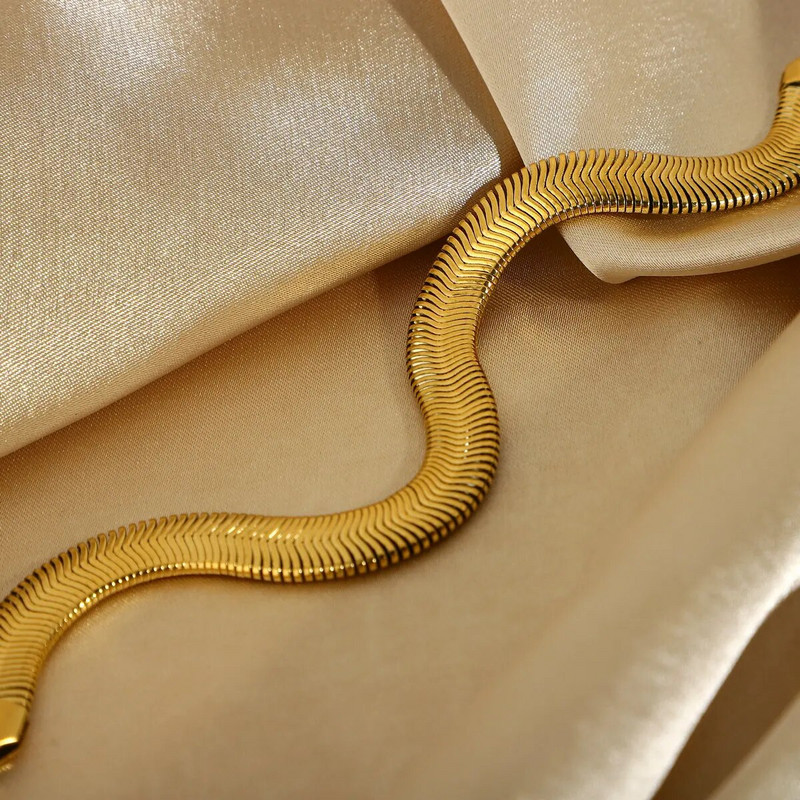 Panka stila nerūsējošā tērauda čūsku ķēžu sakraušanas rokassprādzes sievietēm plānas čūskas kaula ķēdes rokassprādzes rotaslietas