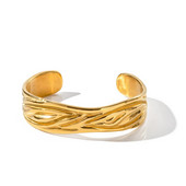 Youthway modernas, platas, rievotas tekstūras nerūsējošā tērauda rokassprādzes sievietēm vasaras augstas kvalitātes rotaslietas 2023. gada ūdensizturīgas