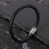 Egyszerű férfi női fekete barna sima valódi bőr zsinór karkötők marhabőr rozsdamentes acél mágneses csat karkötő