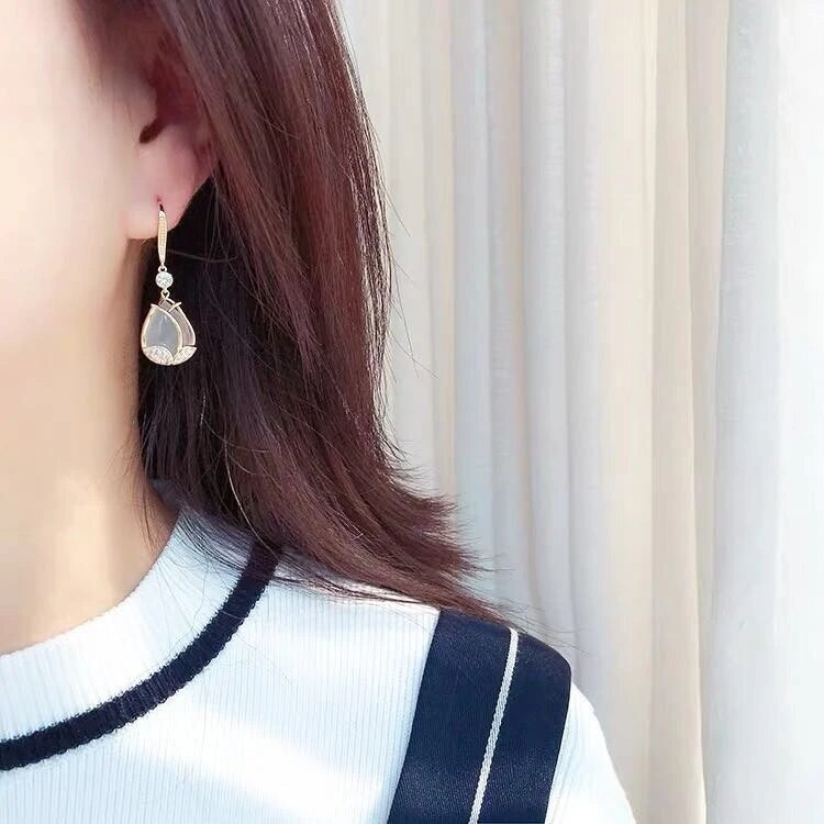 Εξαιρετικό απλό σκουλαρίκι από οπάλιο ημιπολύτιμες πέτρες ιδιοσυγκρασιακά σκουλαρίκια τουλίπας για γυναίκες Δώρο κοσμήματα για πάρτι Pendientes Mujer