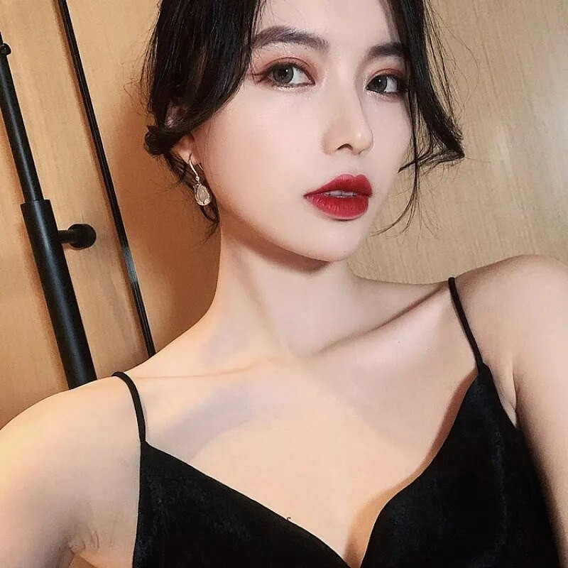 Εξαιρετικό απλό σκουλαρίκι από οπάλιο ημιπολύτιμες πέτρες ιδιοσυγκρασιακά σκουλαρίκια τουλίπας για γυναίκες Δώρο κοσμήματα για πάρτι Pendientes Mujer