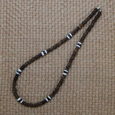 2022. aasta suvine Beach Bohemia surfari kaelakee meestele Lihtne geomeetriline tribal etniline kookospähkli koorega helmestega kaelakee meeste ehted