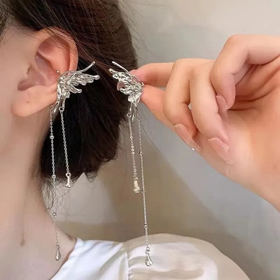 Angel Wings Liquid Metal Butterfly Tassel Ear Cuff Non Piercing Earrings 2023 Trendy Punk Design Γυναικεία κοσμήματα με κλιπ αυτιού