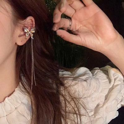 Angelo sparnai skysto metalo drugelio kutais ausų rankogaliai, neveriantys auskarai, 2023 m. madingi pankų dizaino moteriški papuošalai su ilga ausimi