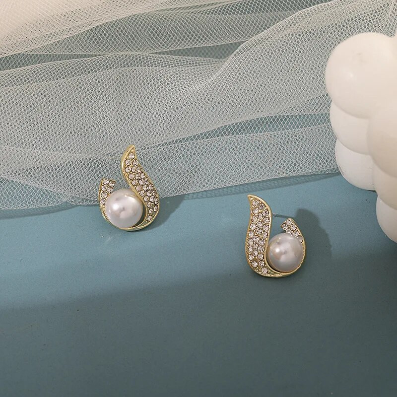 Jauni modes kristāla sieviešu neparasti auskari zelta krāsā liesmas pērļu auskari korejiešu stila ausu rotaslietas boucle d'oreilles