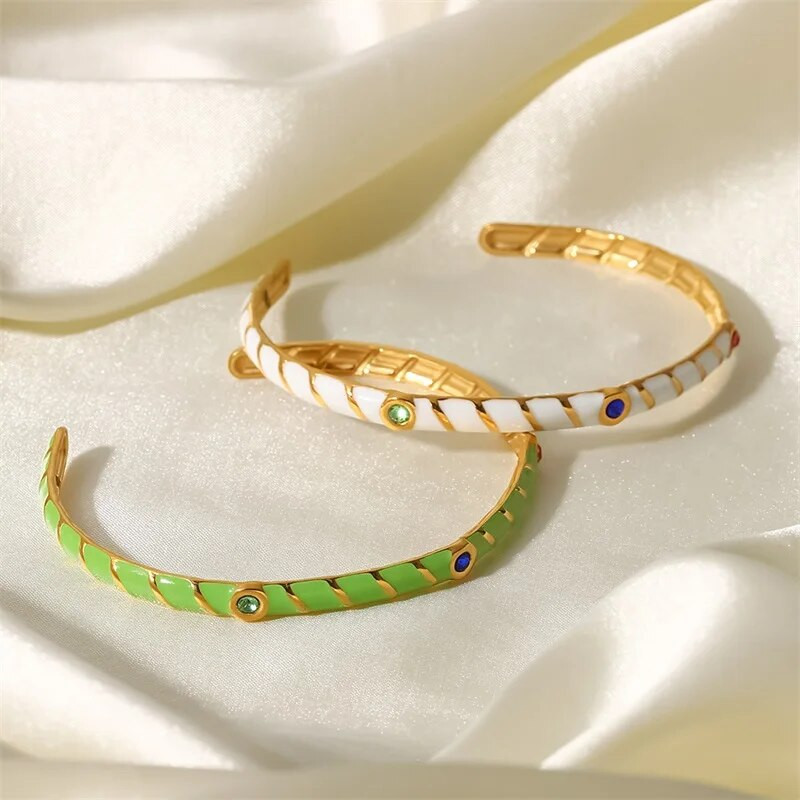 Youthway arany rozsdamentes acél fém nyitott karperec nőknek 2022 új vízálló texturált elegáns ékszer lányoknak